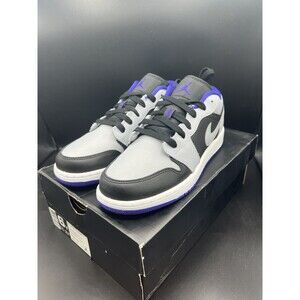 Air Jordan 1 Retro Low Size 6Y / Women’s 7.5 (553560-014) DS